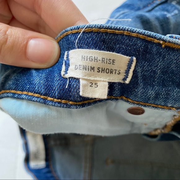 MADEWELL I Sz 25 I High Rise Cutoff Denim Shorts - Picture 3 of 5